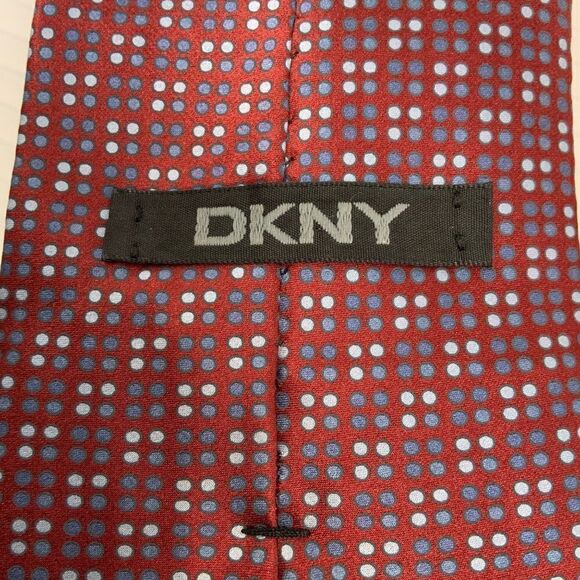 DKNY Mens Tie Red Polka Dot Business Work Designer Necktie (E3) - Picture 4 of 5